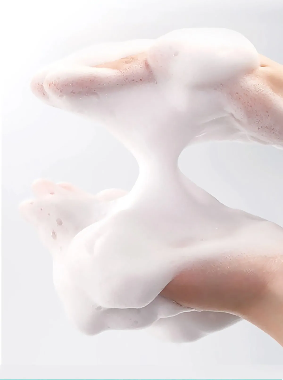 LUMIÈREVIE facial cleanser foam from the Homesafe official website